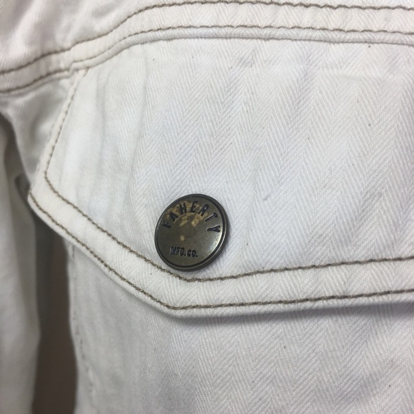 Faherty Rosie Size Medium 100% cotton denim jacket flannel lined off white color - Picture 7 of 7